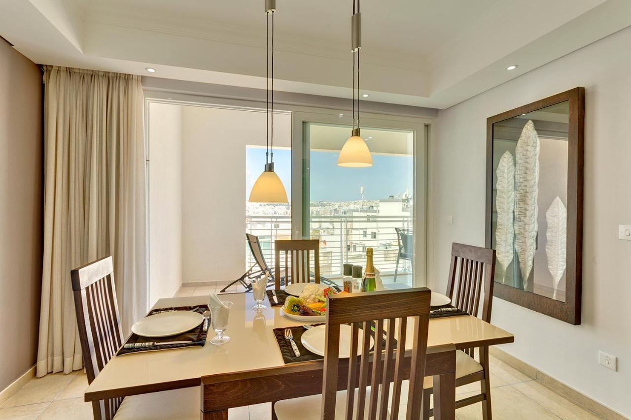 Luxury Apartment Inc Pool & Views Sliema Extérieur photo