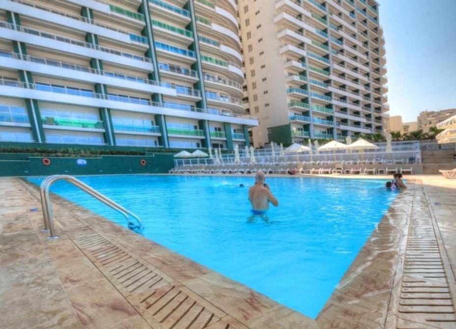 Luxury Apartment Inc Pool & Views Sliema Extérieur photo